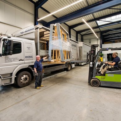 Transportservice und Folierung