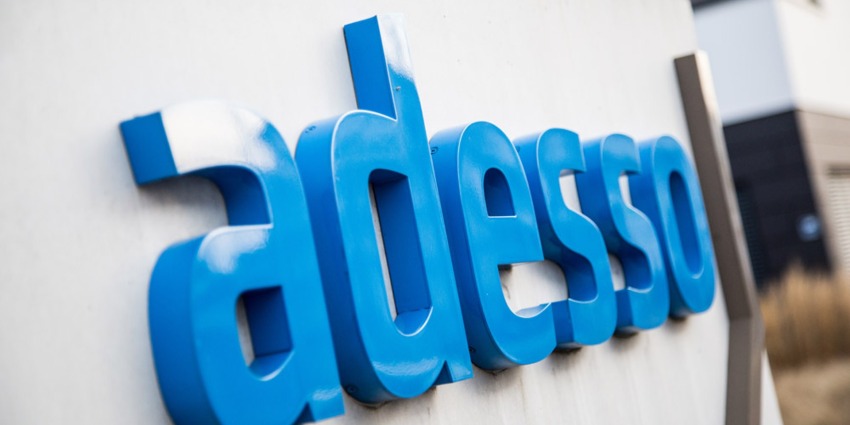 adesso Logo