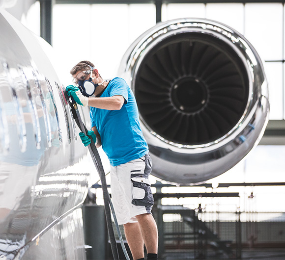 Schleifbänder für Aerospace-Komponenten