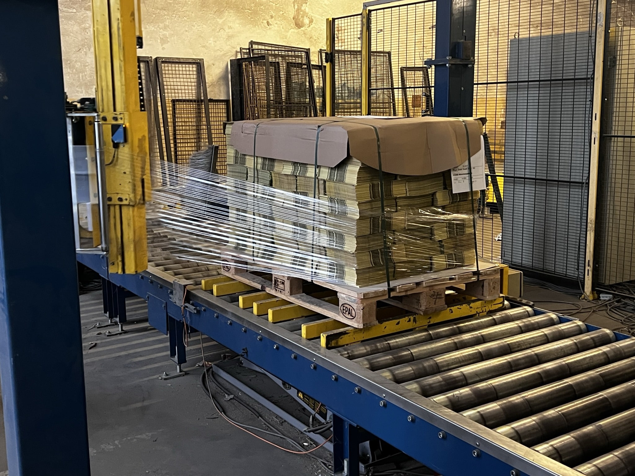 Bestückte Printprodukte mit Beilagen