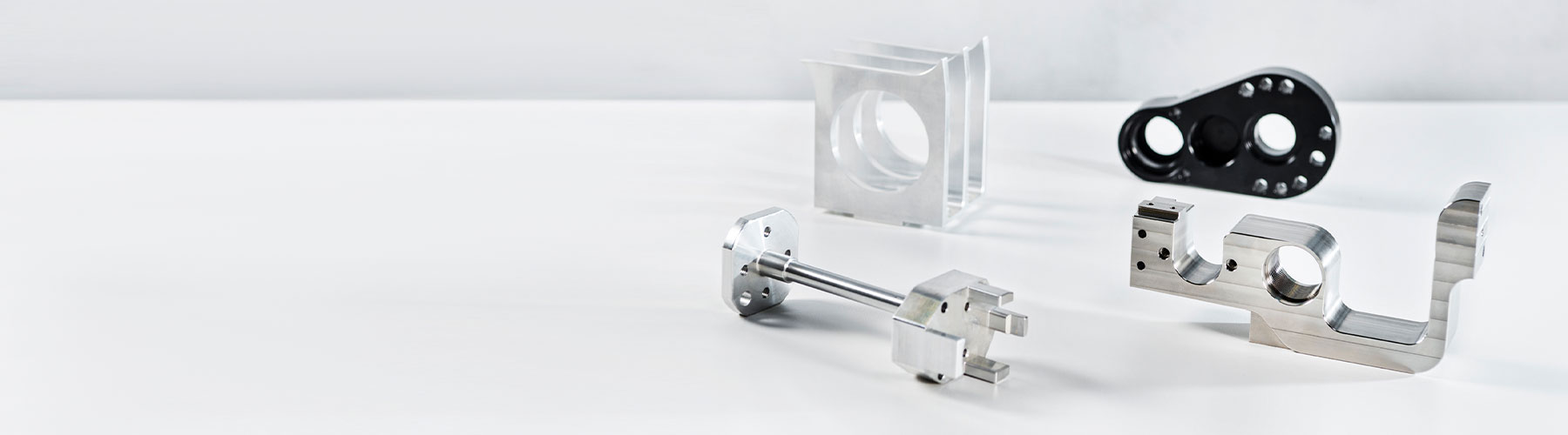 Eloxierte Aluminiumbauteile