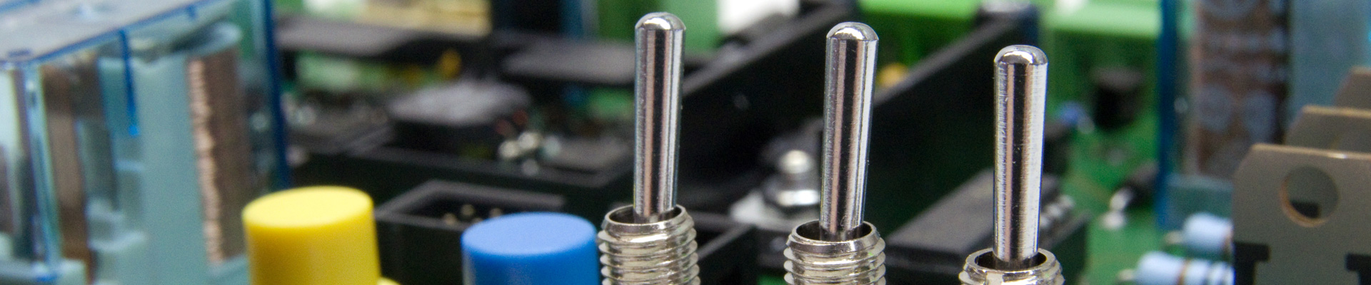 Geschirmte Steuerleitungen und Patchkabel Cat 5e–Cat 7