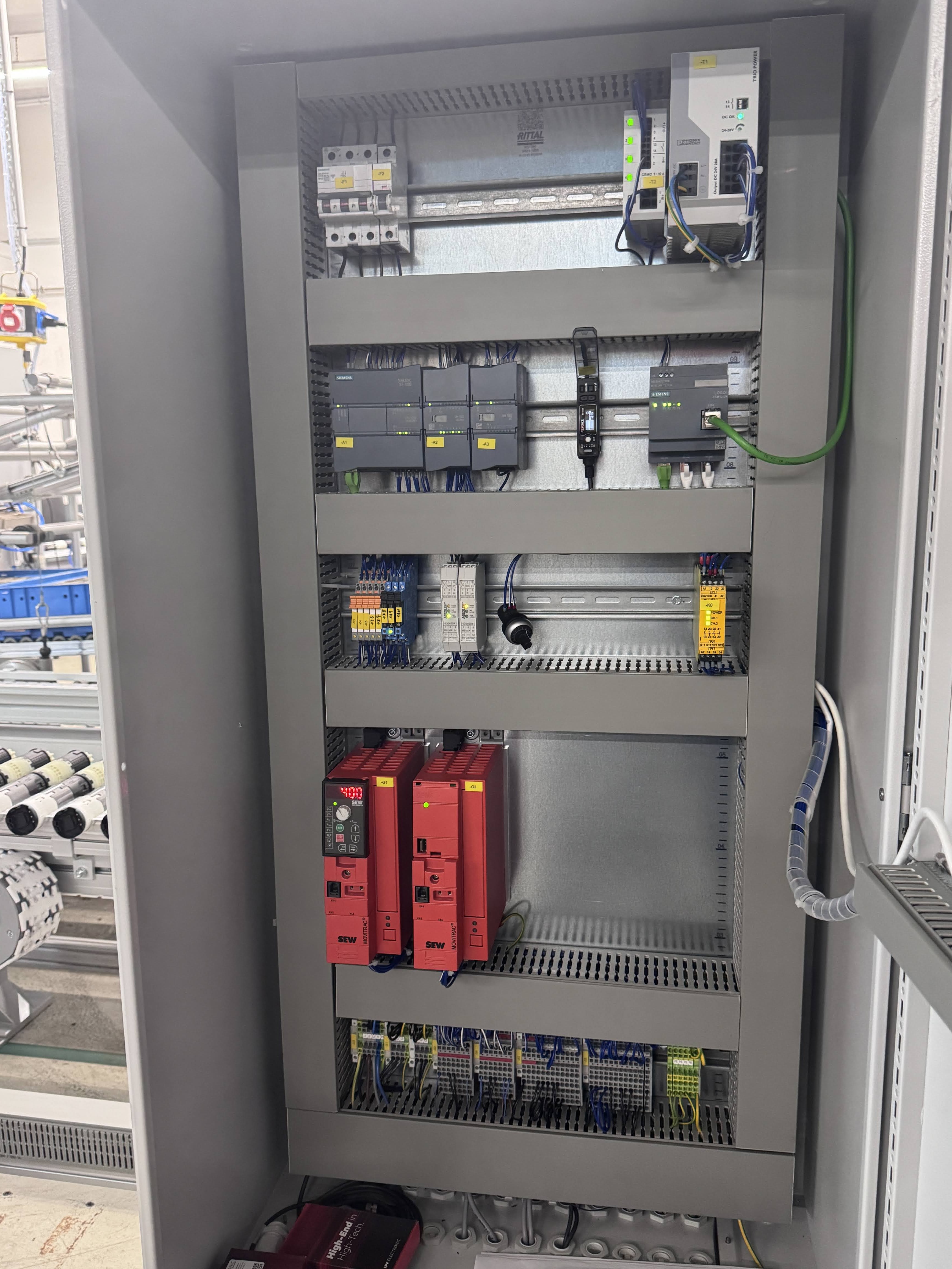SPS-Steuerungsschaltschrank mit Siemens TIA