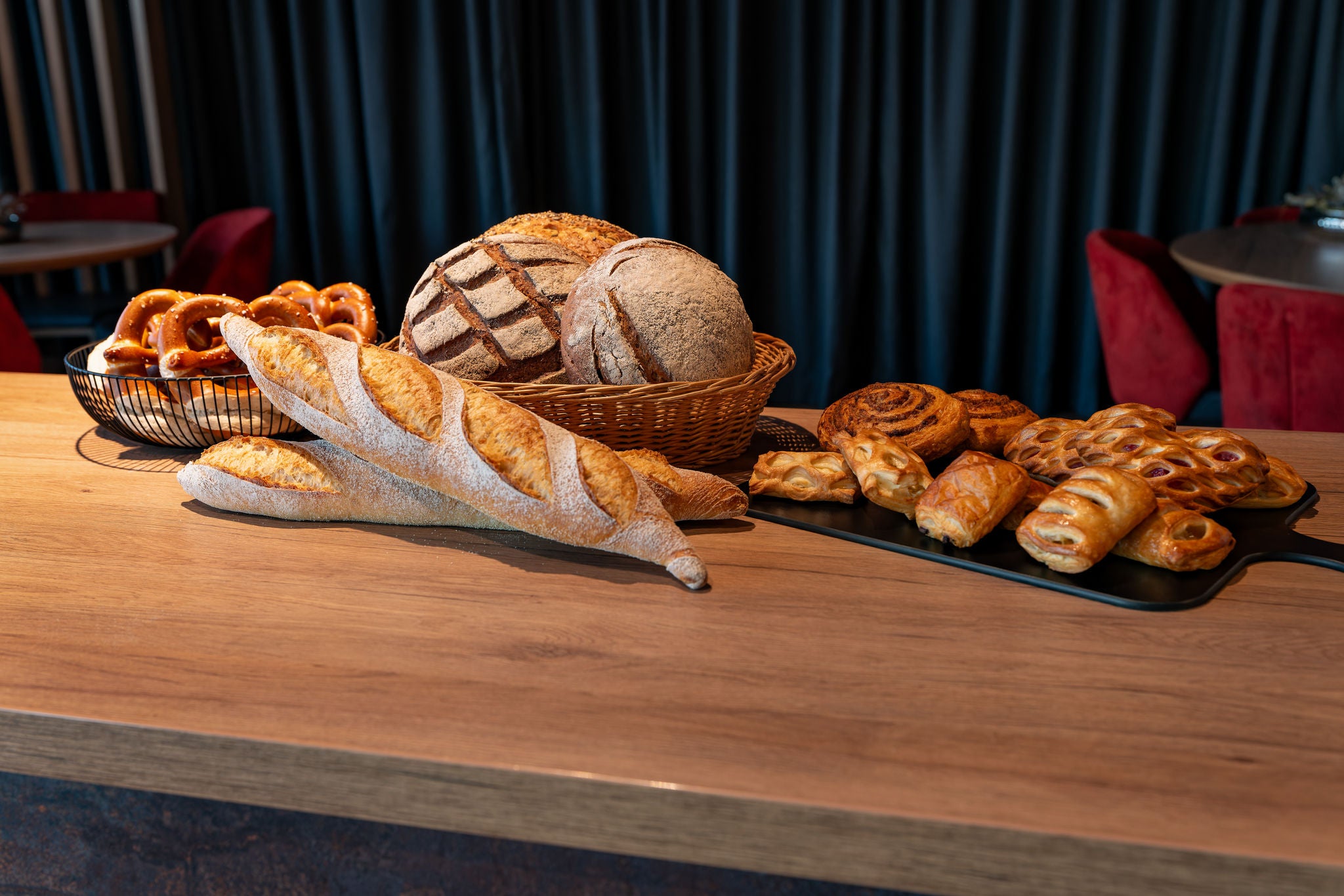 Product mix from industrial baked goods production