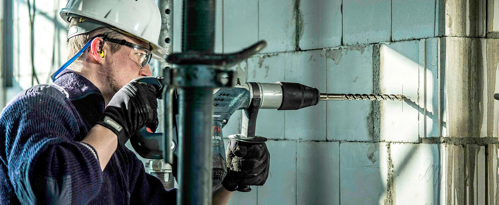 Hammer drill bit application