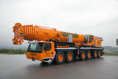 Mobilkran LTM 1300-6.2 (6-Achser)
