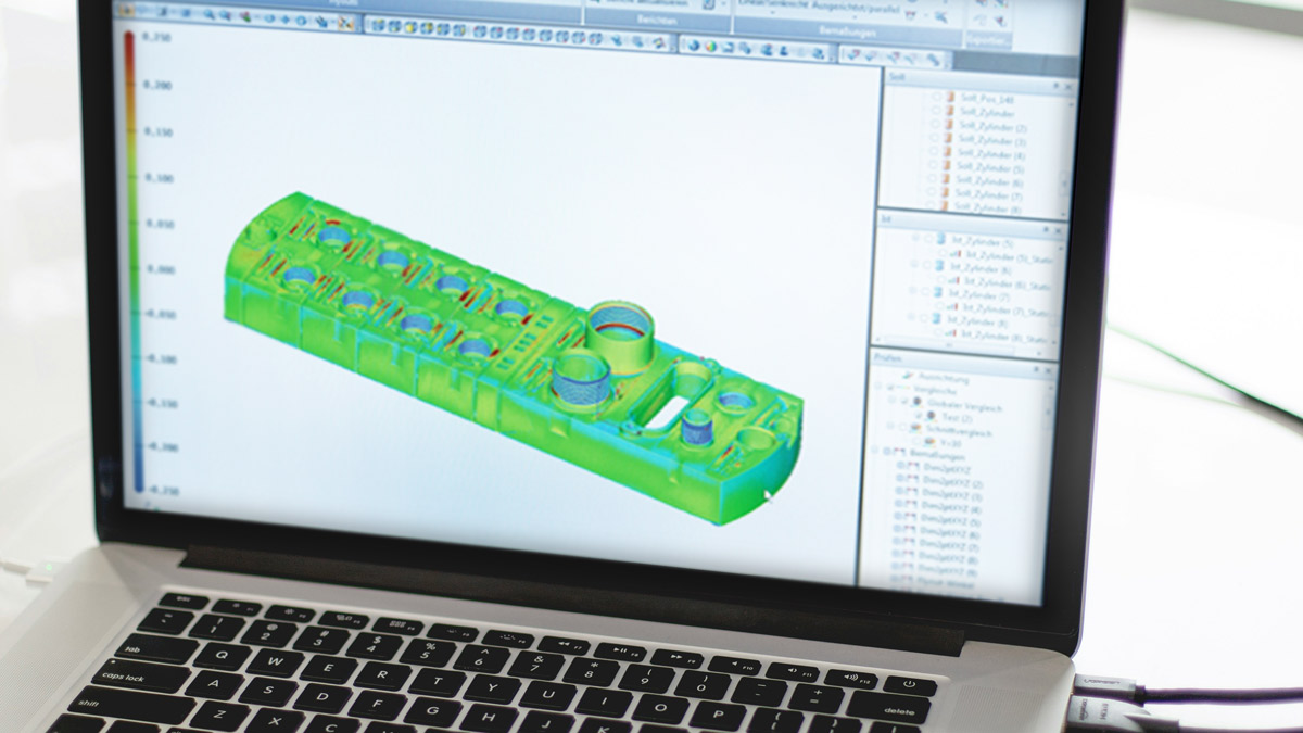 3D scan evaluation with nominal-actual comparison to the CAD model