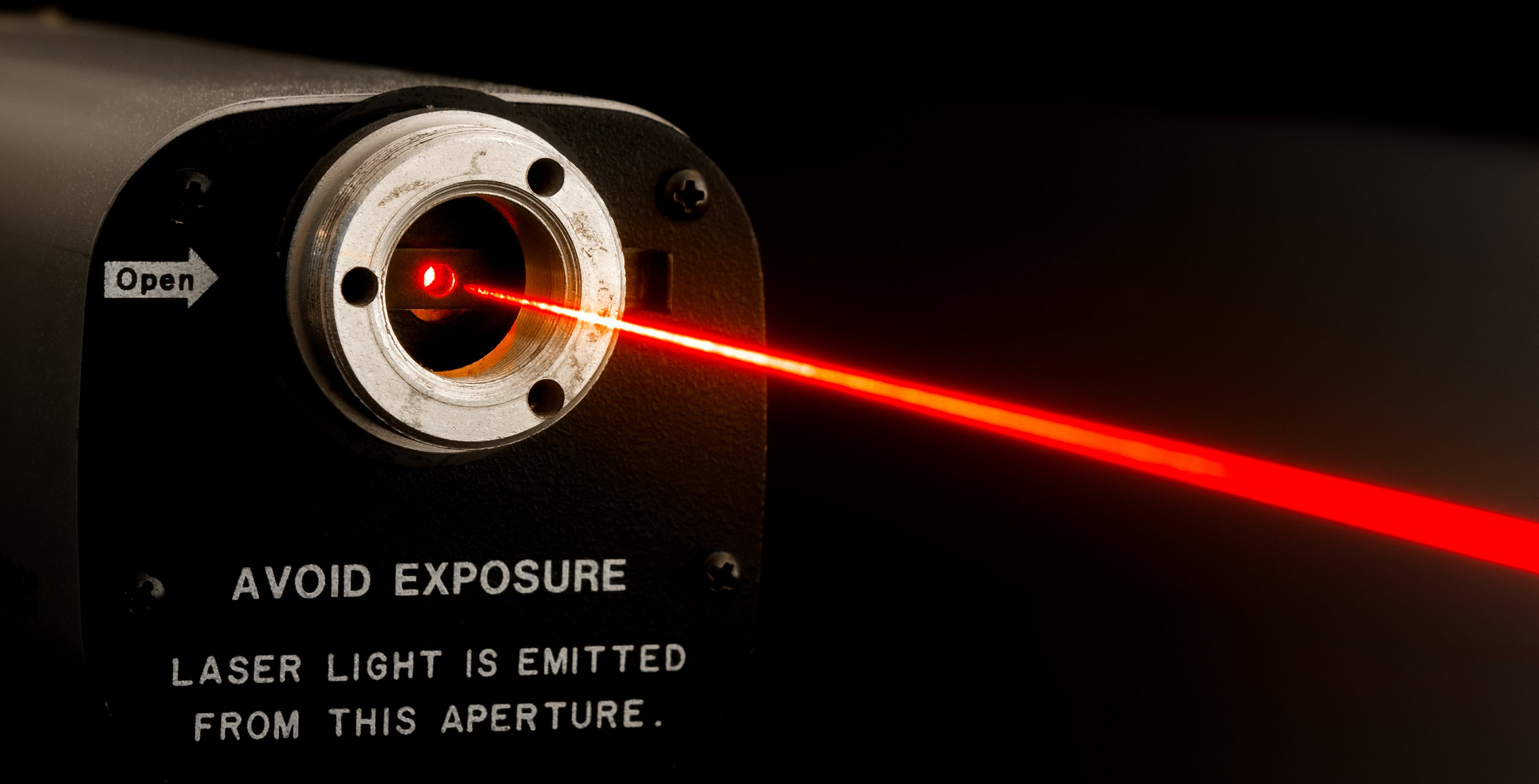 Laserpersonalisierungssystem für Polycarbonatkarten