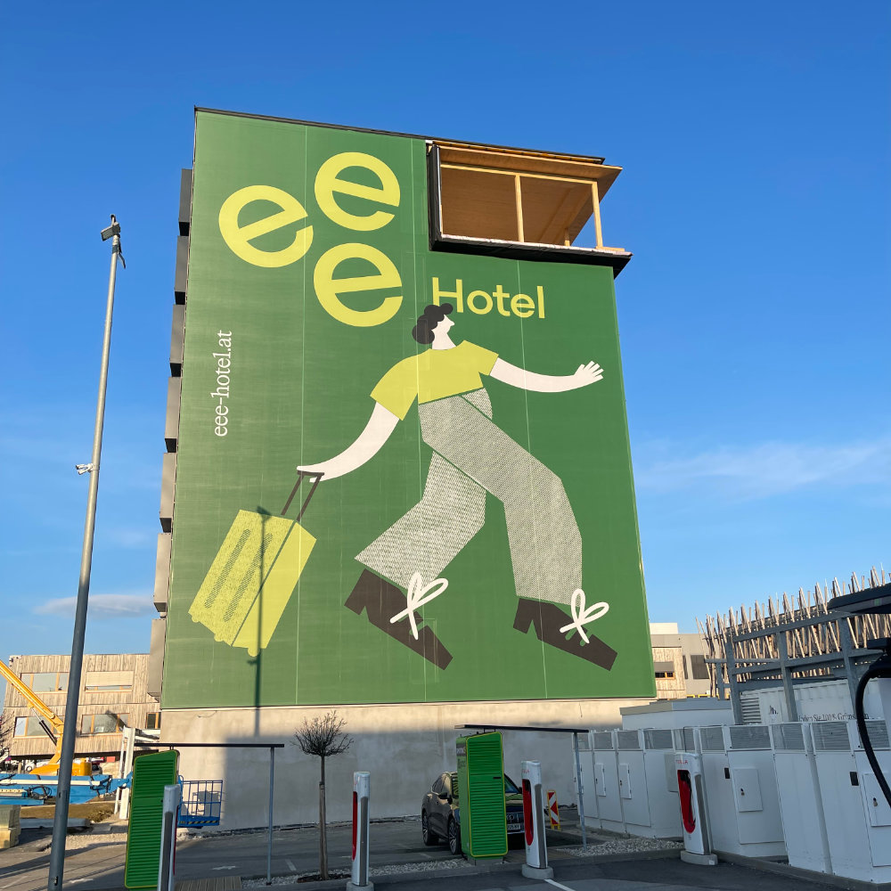 Façade advertising Hotel Eberstalzell