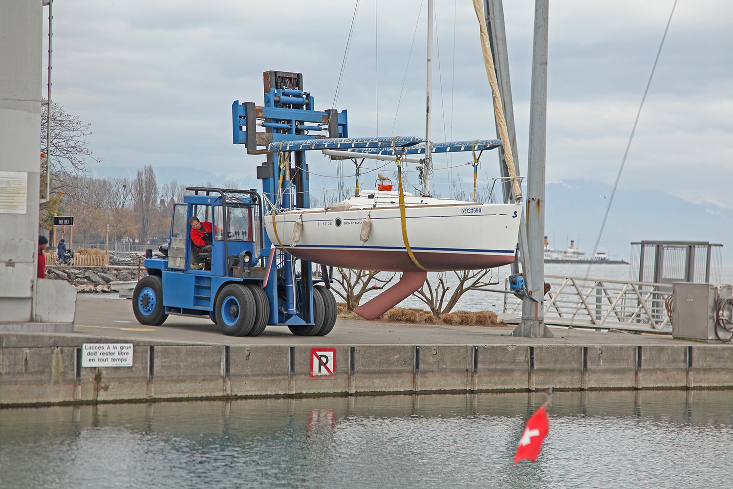 Reparatur am Boot