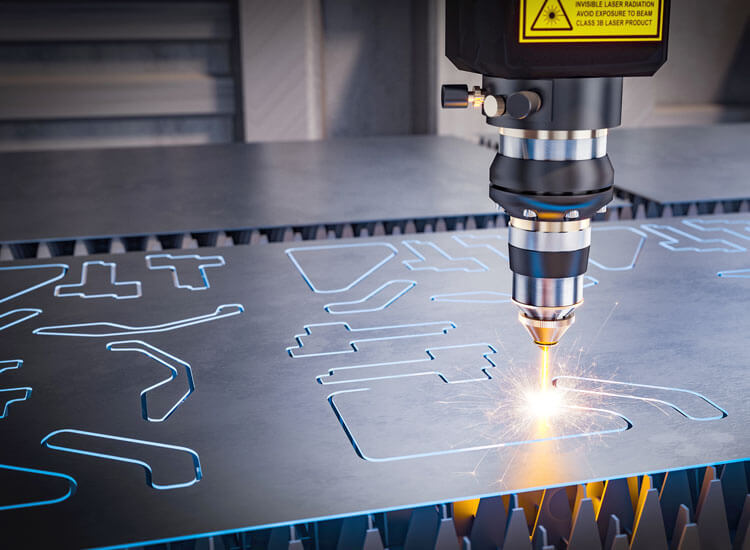 Laser cutting of a metal plate