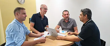 Aussen- und Innendienst der Erne surface AG