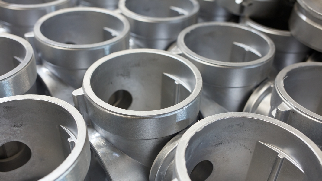 Aluminium-Profile aus dem Presswerk Liesberg
