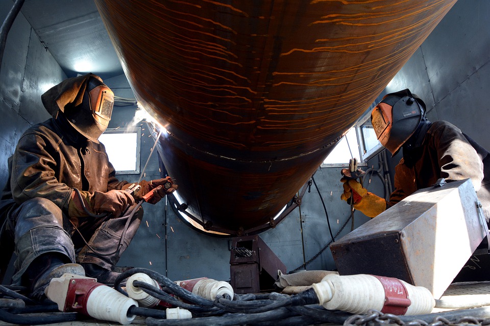 Qualified skilled personnel for industry