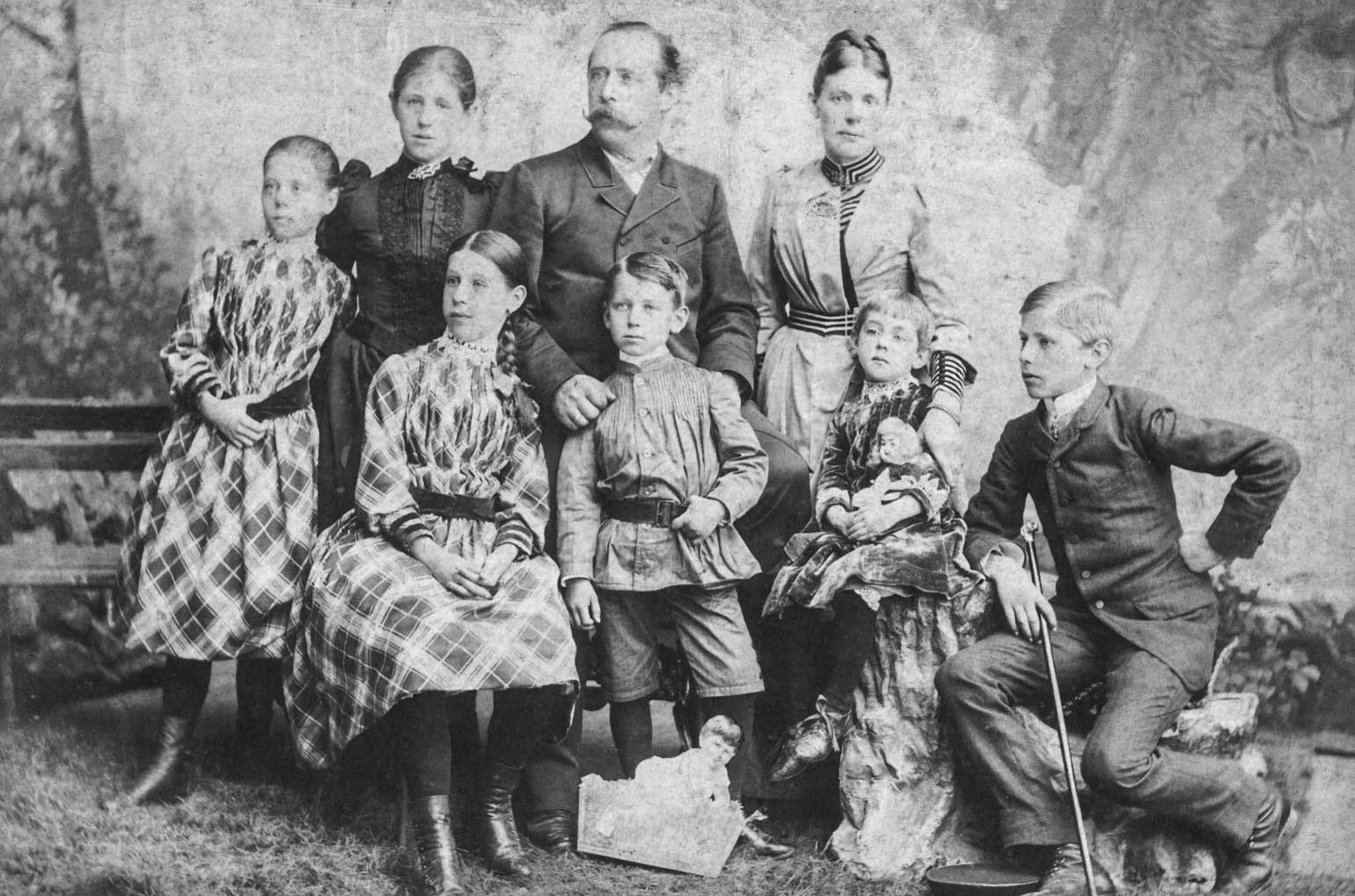The Pfund family in 1890