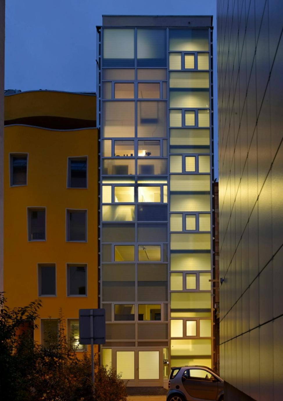 N7 Niederwaldstrasse, Berlin