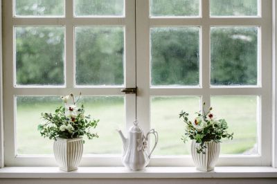 Lieferung und Montage Fenster, Türen, Garagentore