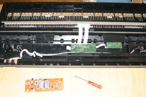 Yamaha P-85