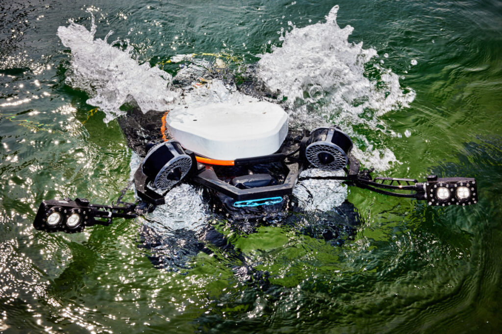 Unterwasserrobotik (Tethys Robotics)
