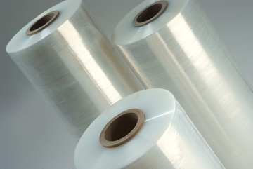Machine stretch film 23 µ with 35 % recycled content