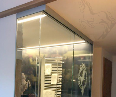 Schiebetürelement Hotel Im Weißen Rössl