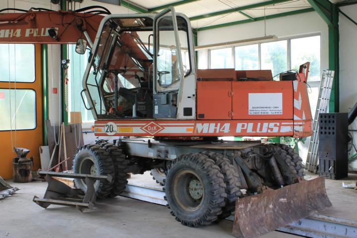 Maschinenreparatur in der Werkstatt
