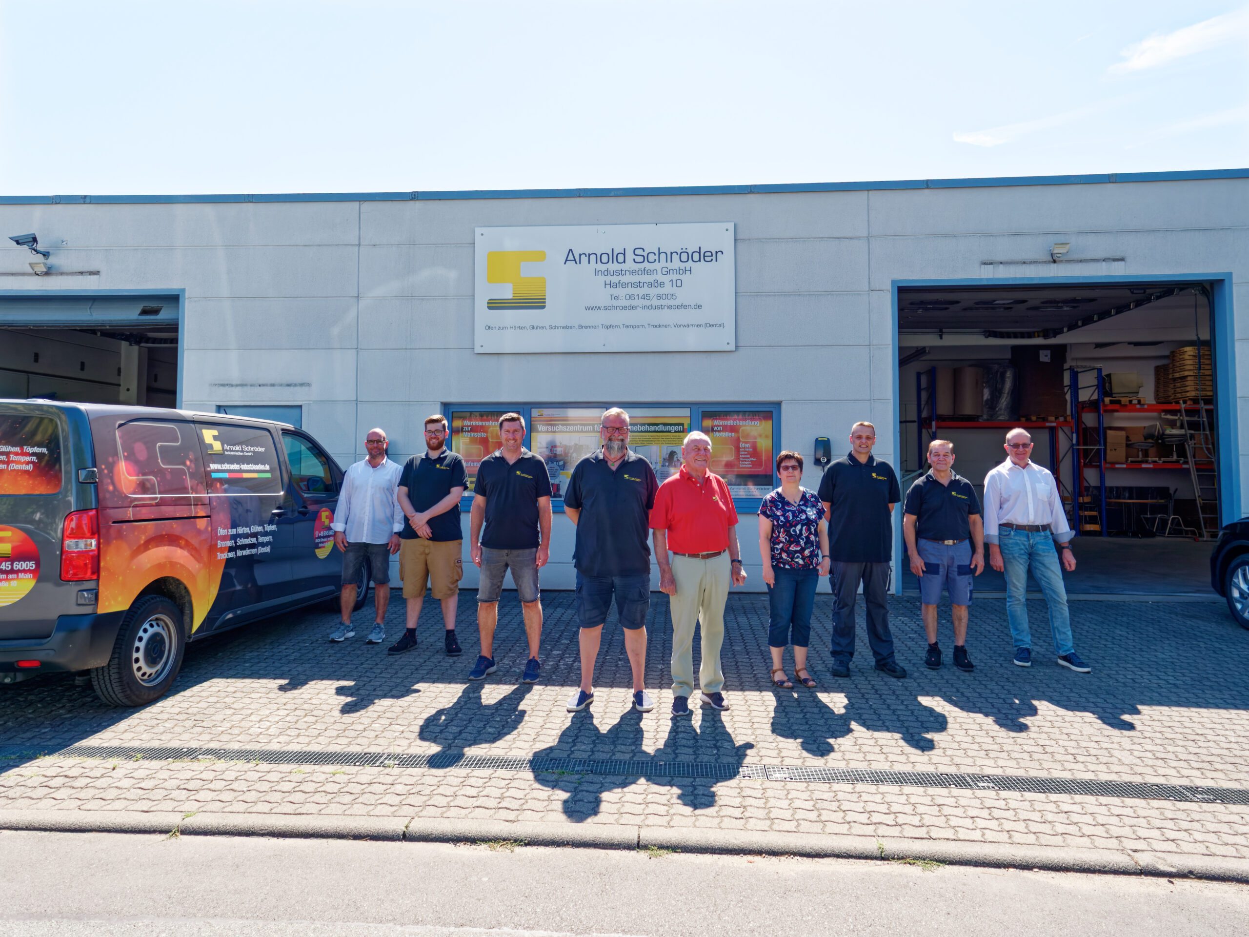 Das Team der Arnold Schröder Industrieöfen GmbH