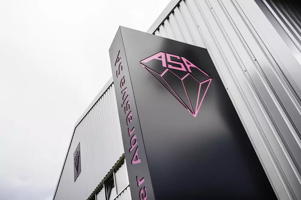 Fertigung bei Action Super Abrasive