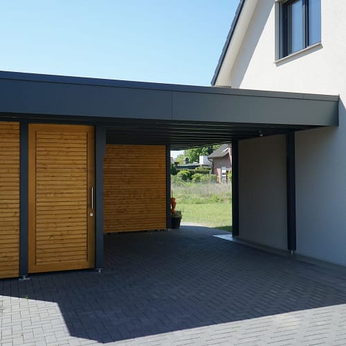 Carport with storage room in Verl
