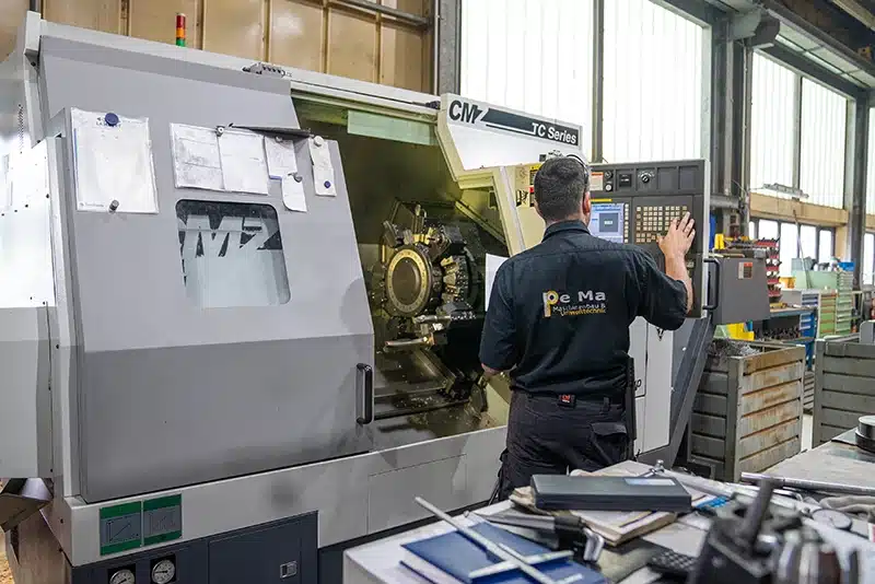 Arbeit in der Fertigung