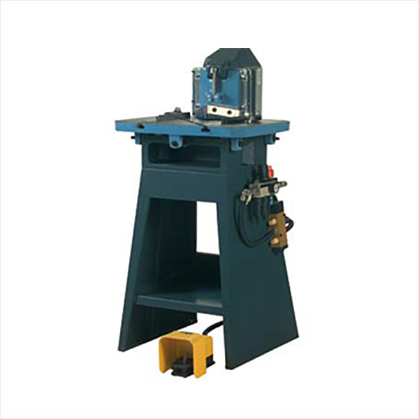 Corner shears (HM Machinery)
