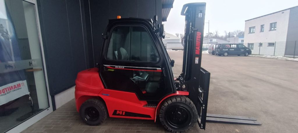 Manitou MI 35 D ST5 Dieselstapler (3.500 kg, 4.800 mm)