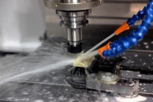 Konventionelles Fräsen für Einzelteile und Kleinserien