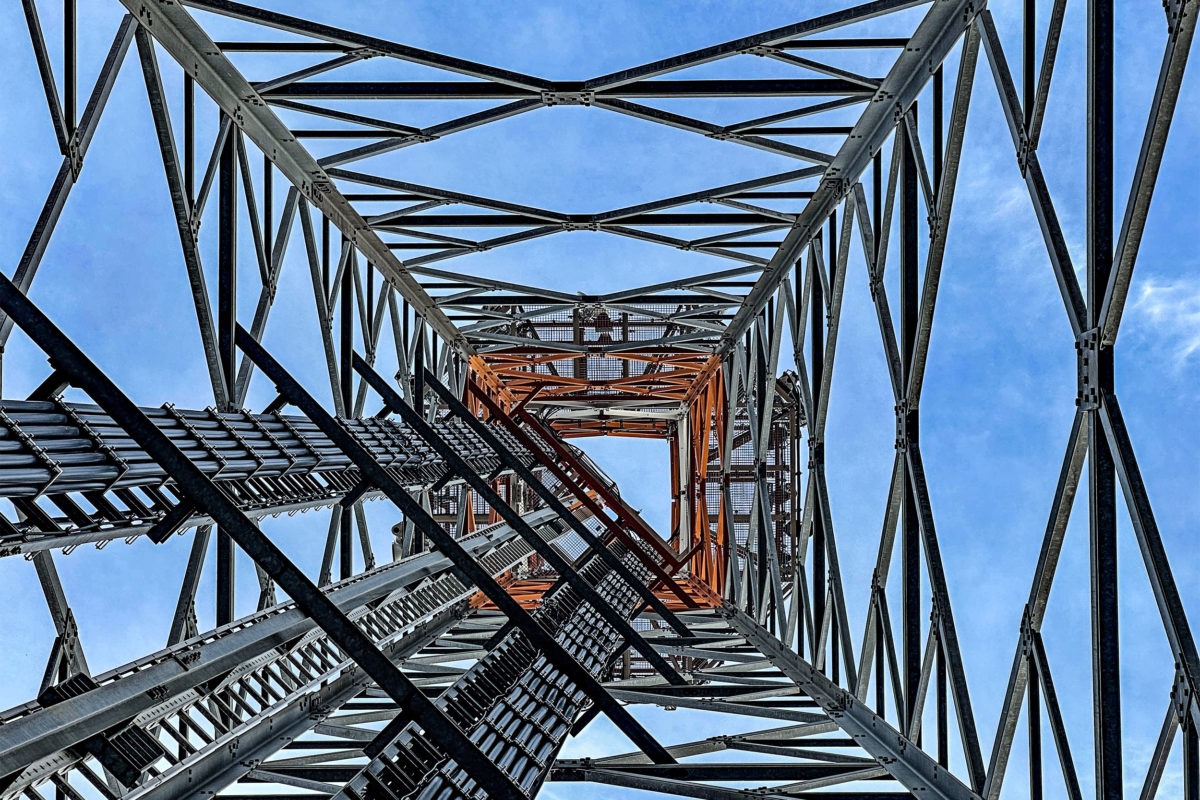 Elektroseilwinden für Turm- und Mastbau