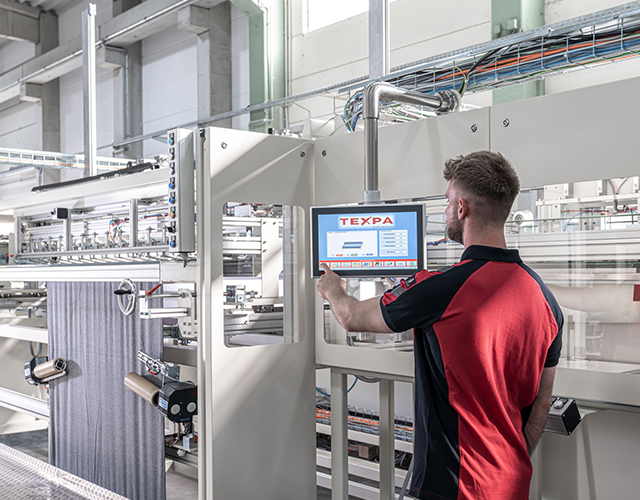 Spannbettlaken-Produktionslinie