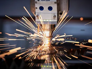Laserschneiden von Rohren und Profilen