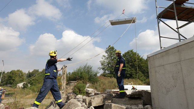 THW-Tests des AirKules auf dem Übungsgelände