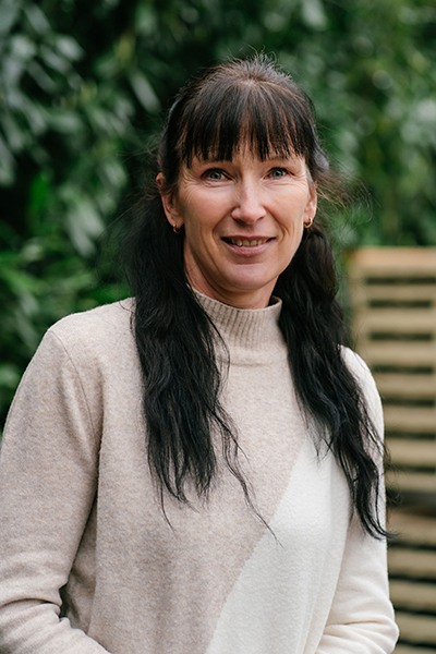 Anke Strobel, Büro