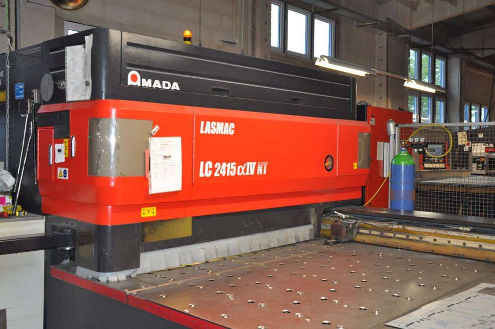 Laser cutting system 1000 W