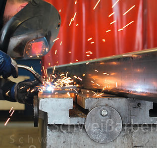 Welded assemblies made of steel, stainless steel, aluminium and titanium