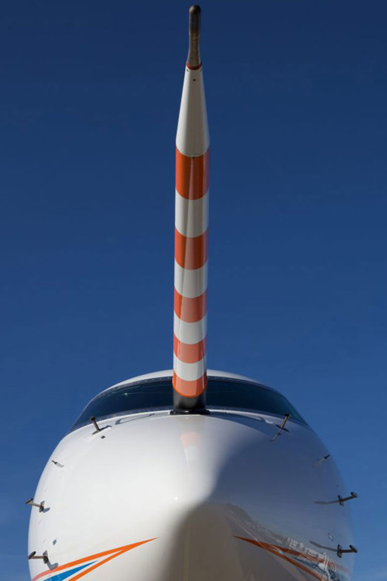 Noseboom