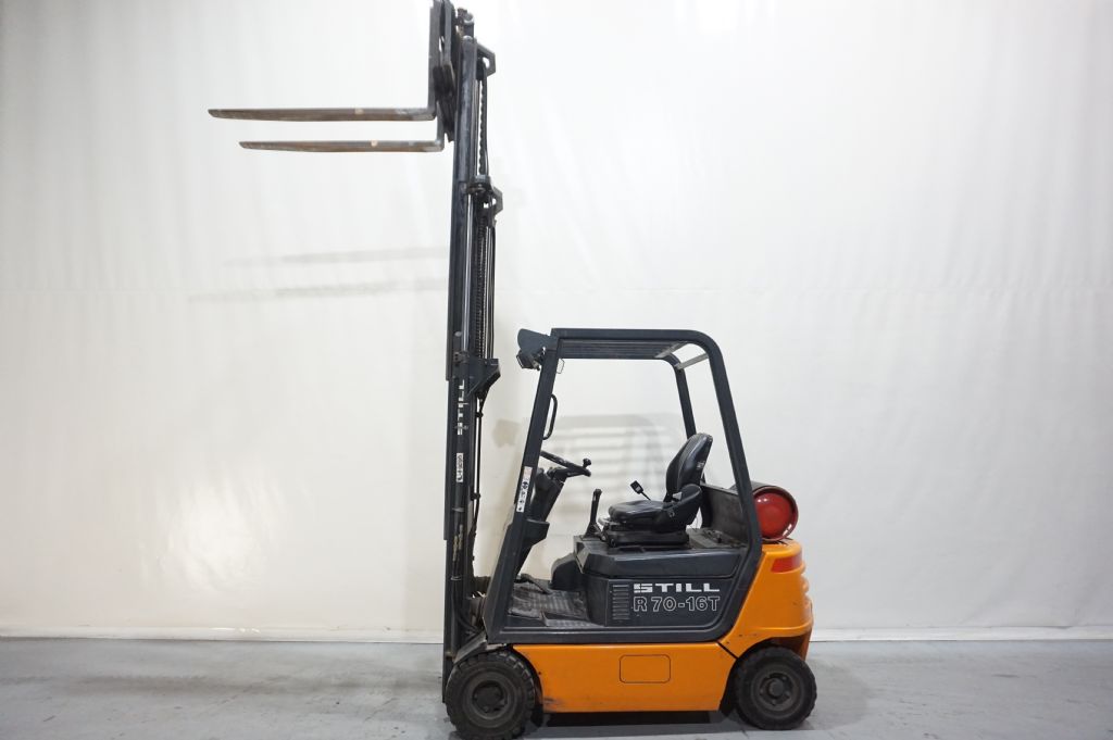 Still R70-16T Treibgasstapler