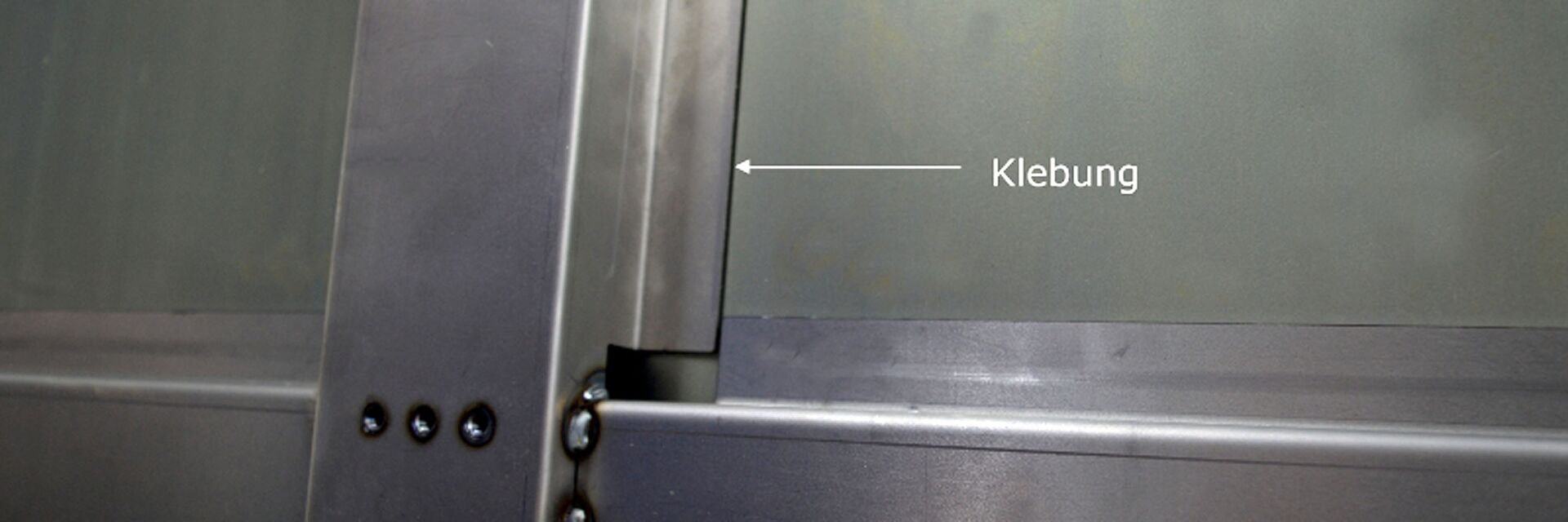 Fügen von Baugruppen durch Kleben