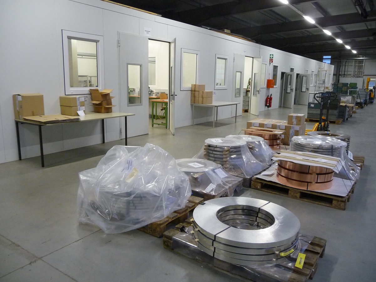 Fertigung bei AMPU Stanztechnik