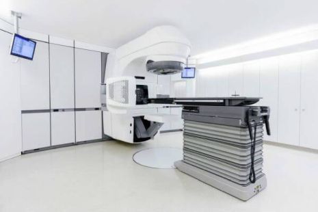 Systembaugruppen für Strahlentherapie und Labortechnik