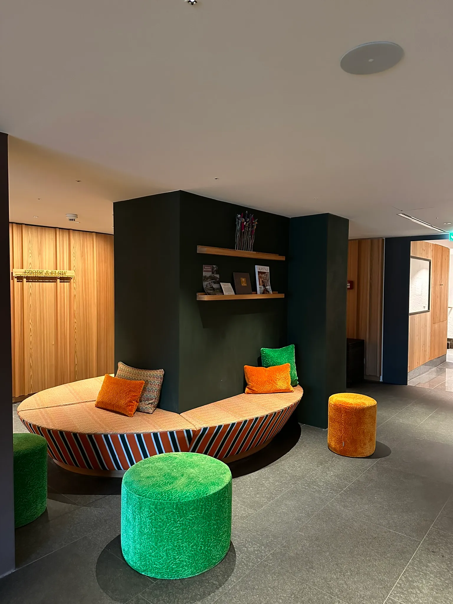 Hotellerie-Einrichtung Goldener Berg Hotel, Lech am Arlberg