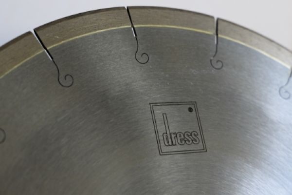 Circular saw blade