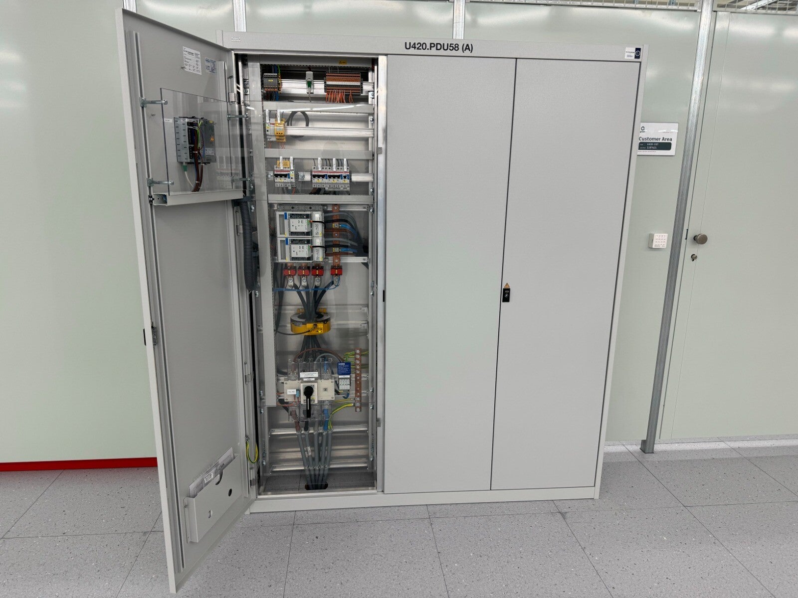 Hauptverteilung Datacenter
