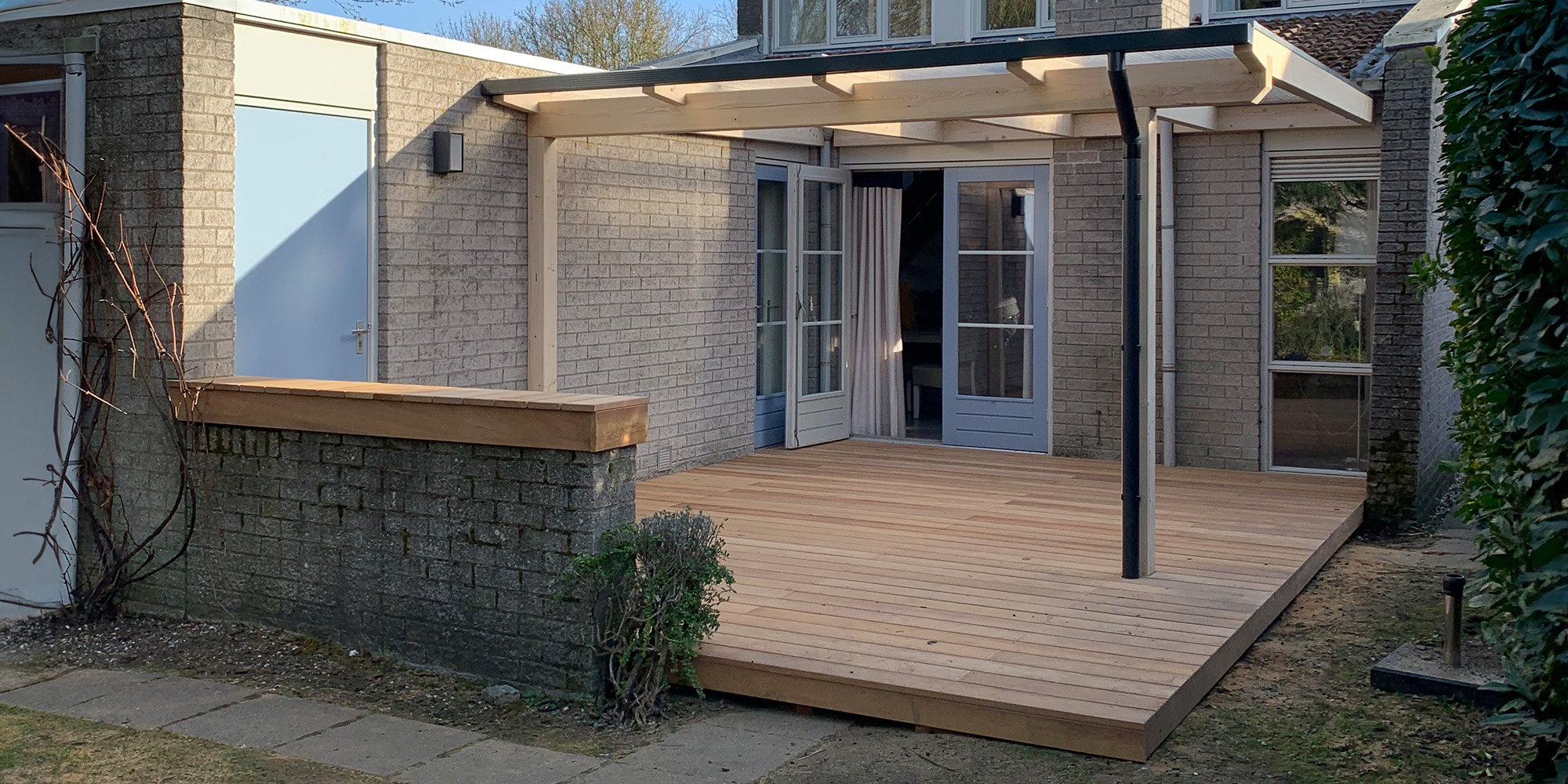 Carport / Gartenhaus / Pergole