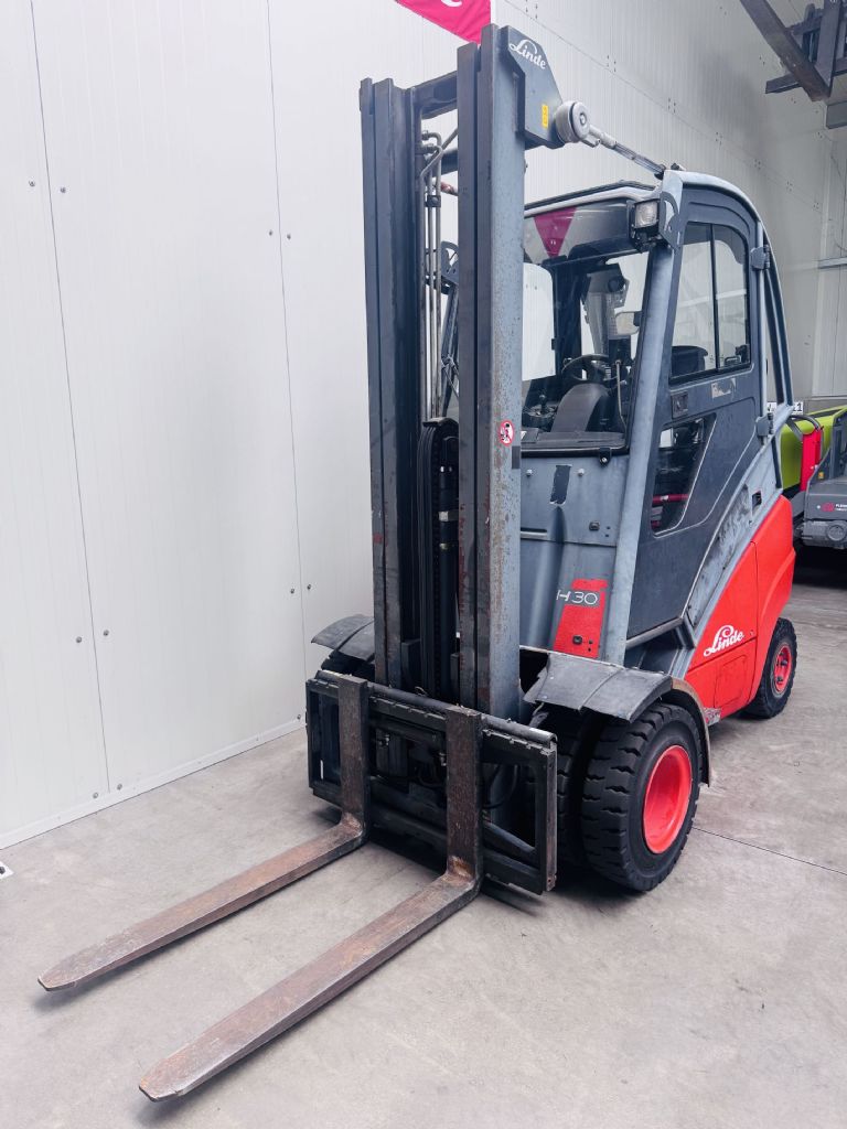 Linde H 30 T Triplex Kabine Treibgasstapler
